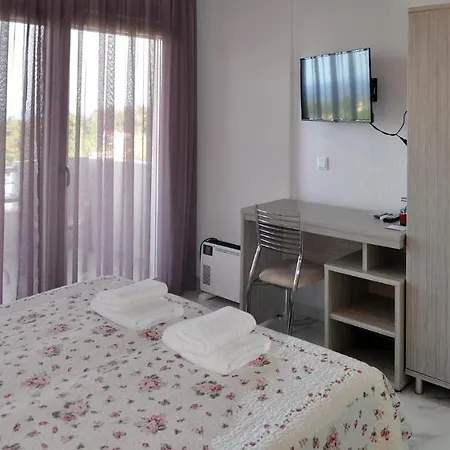 Apartmanhotel Calua Seaview Rooms Kriopijí