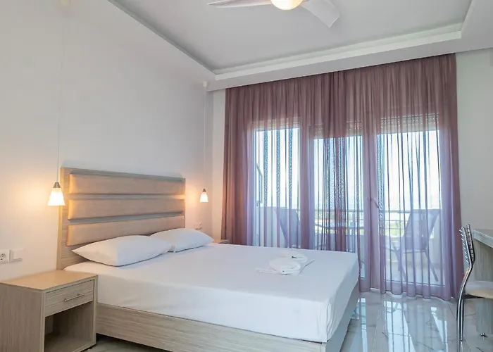 Hotel apartamentowy Valiant Sea By Travel Pro - Halkidiki Kriopigi
