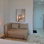 Ξενοδοχείο με διαμερίσματα Calua Seaview Rooms 3*