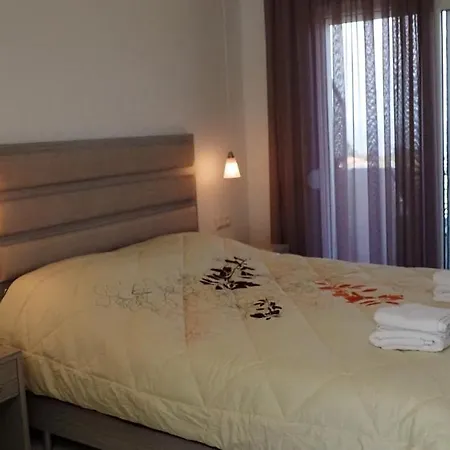 Aparthotel Calua Seaview 3*