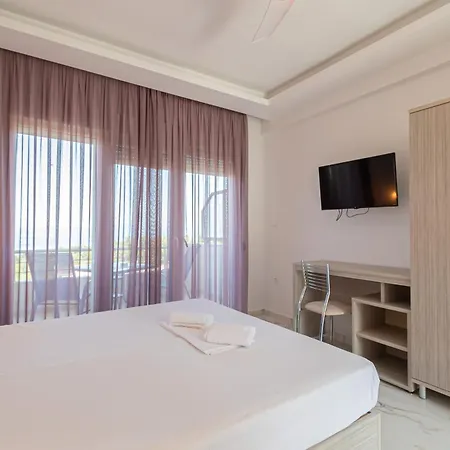 Valiant Sea By Travel Pro - Halkidiki Hotel apartamentowy Kriopigi