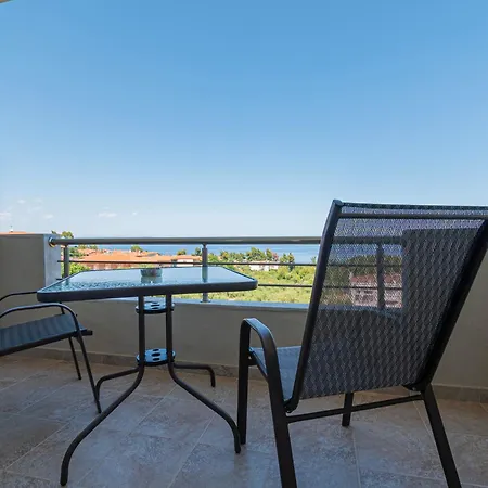 Calua Seaview Rooms 3* Κρυοπηγή