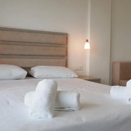 Calua Seaview Lägenhetshotell Kryopigi