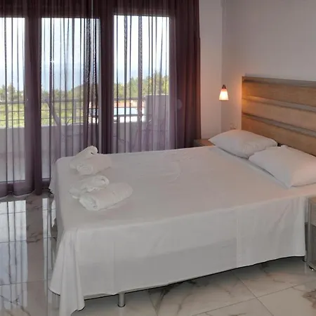 Calua Seaview 3* Kryopigi