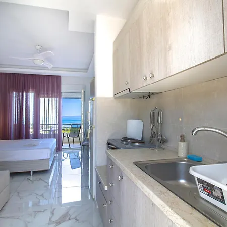 Valiant Sea By Travel Pro - Halkidiki 4* クリオピギ