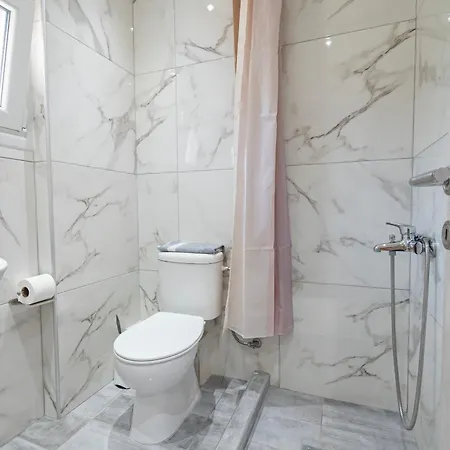 Lägenhetshotell Calua Seaview 3*